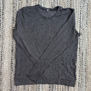 Lululemon Swiftly Tech Long-sleeve - 10 - Grey Cheetah
